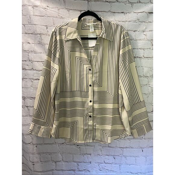 H&M button down blouse NWT woman’s size large - Picture 1 of 8